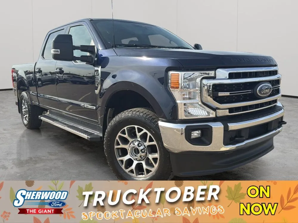 2022 Ford Super Duty F-350 Lariat, Antimatter Blue